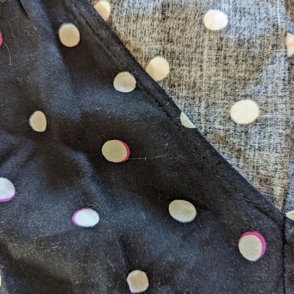 Abercrombie & Fitch Black Polka Dot Smocked Crop Top size Small - Picture 6 of 6